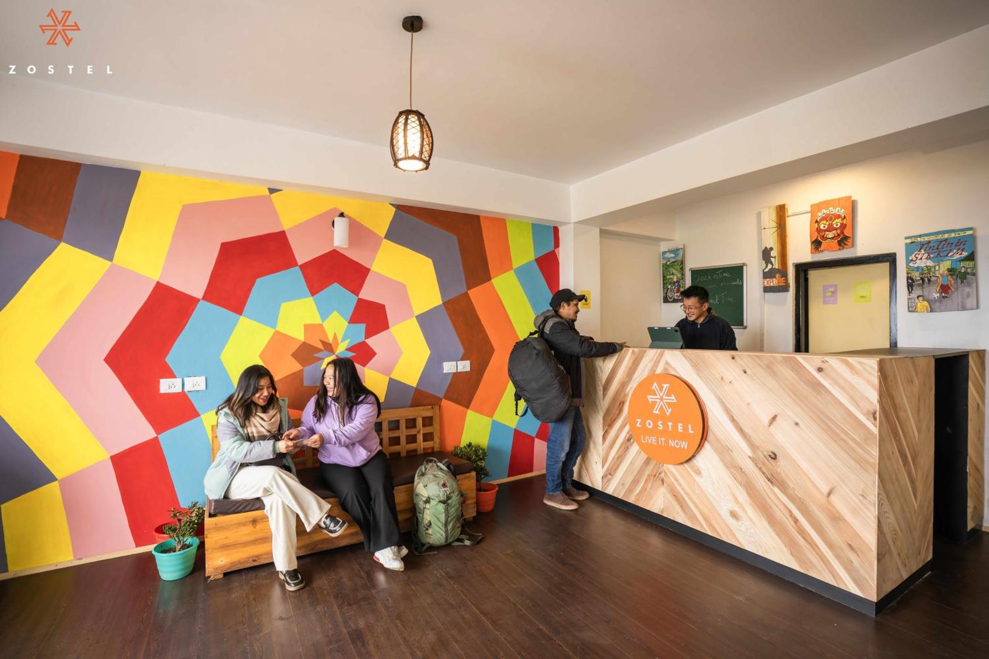 Zostel Rinchenpong Hostel Exterior photo