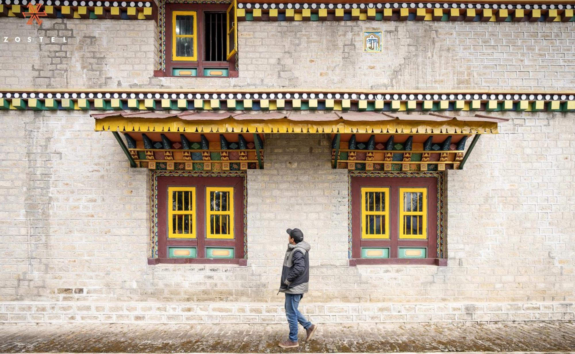 Zostel Rinchenpong Hostel Exterior photo